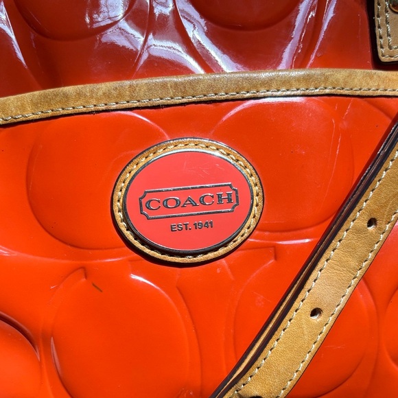 Coach Orange Patent Leather Crossbody Tote Shoulder Bag Zipper Closure Vintage - Picture 3 of 17